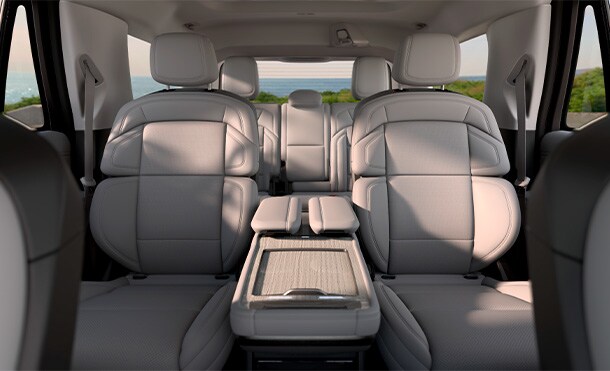 Lincoln Navigator 2025, disponible en Puerto Rico, está fabricada con materiales premium